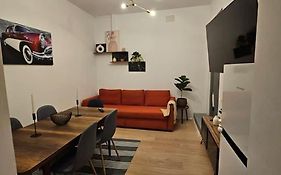 Heart Of City Center 4Br 2Bath 10 Pers
