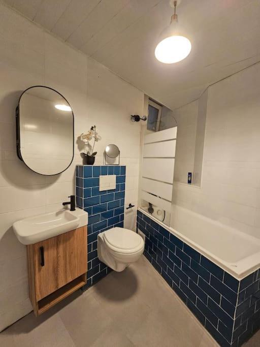 Heart Of City Center 4Br 2Bath 10 Pers Bucharest Exterior photo