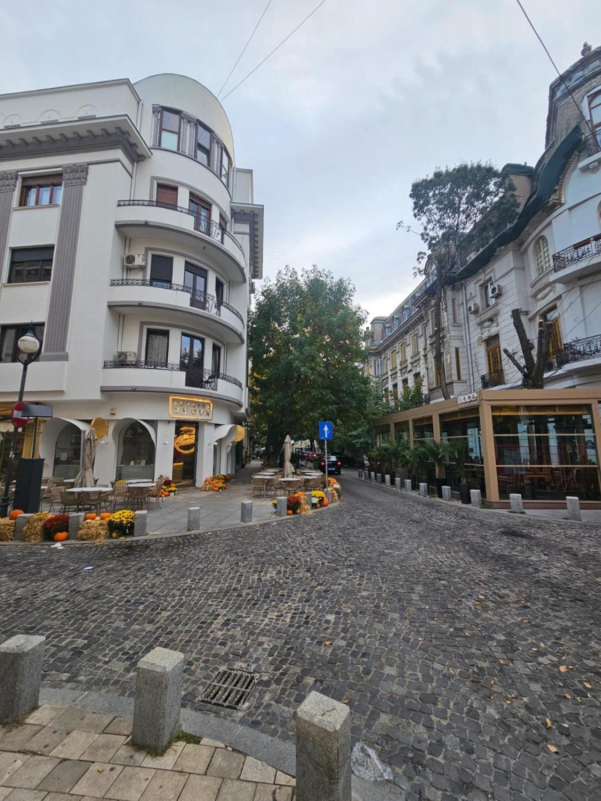 Heart Of City Center 4Br 2Bath 10 Pers Bucharest Exterior photo