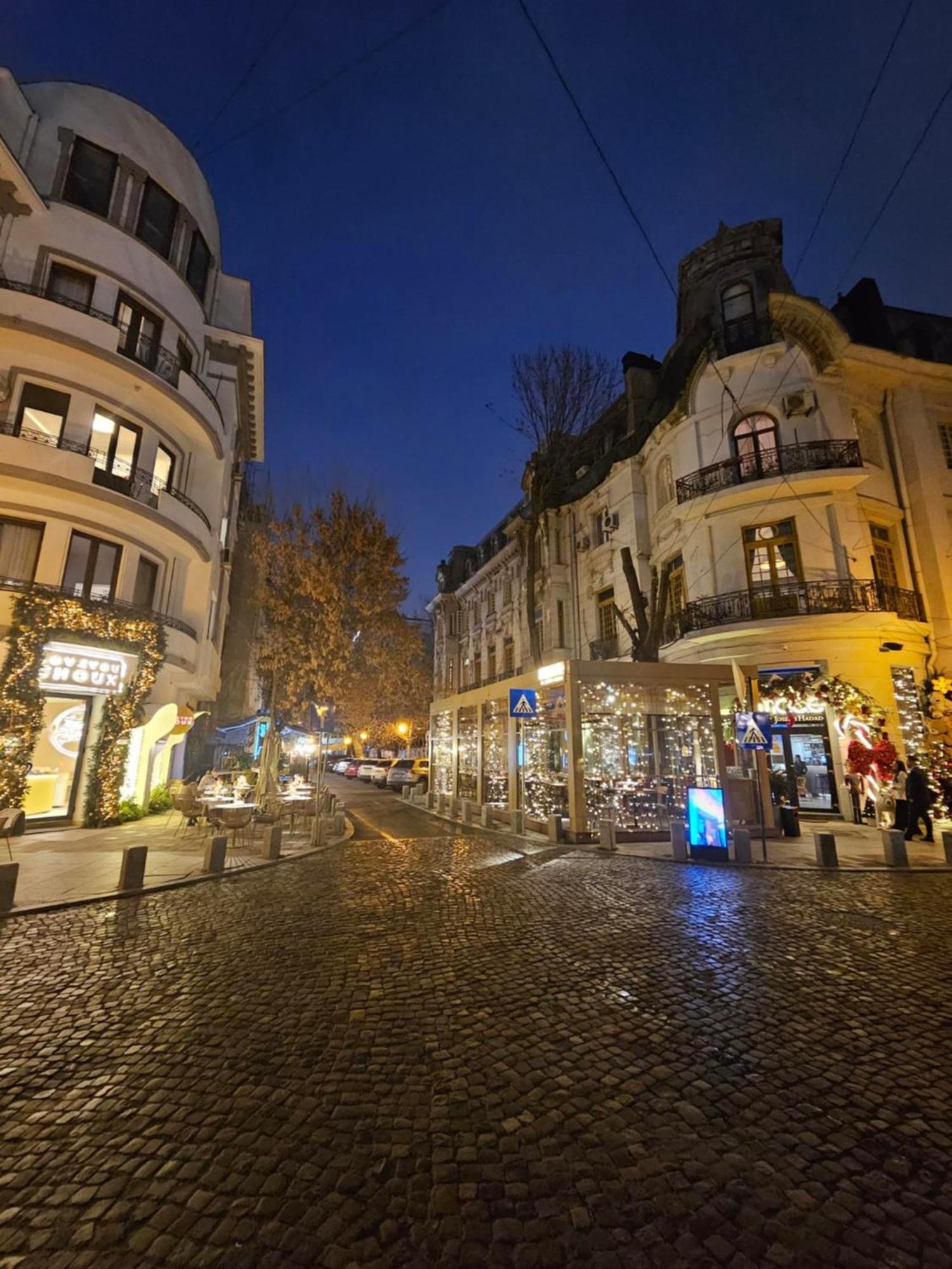 Heart Of City Center 4Br 2Bath 10 Pers Bucharest Exterior photo